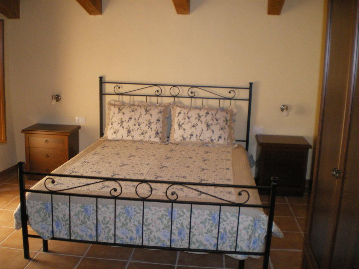 Villa Rosamaria San Chirico Raparo Δωμάτιο φωτογραφία